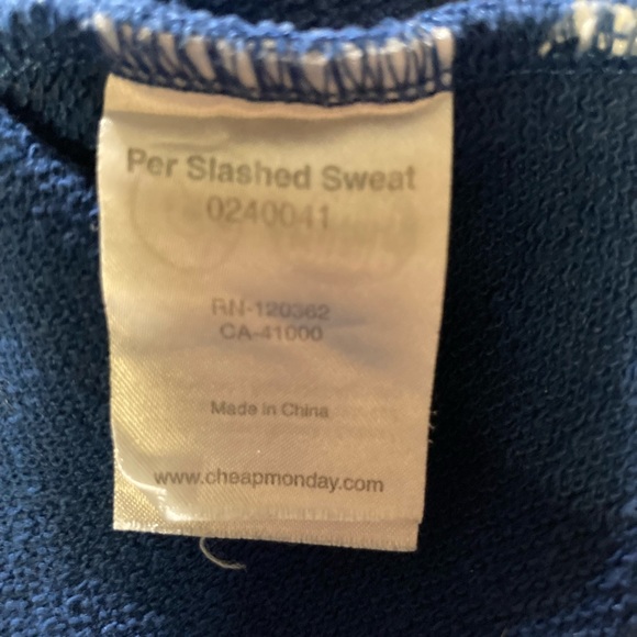 Cheap Monday Per Slash Sweatshirt - Picture 4 of 12